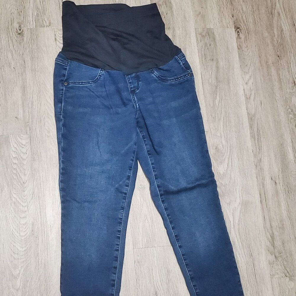 SONOMA maternity skinny jean medium wash